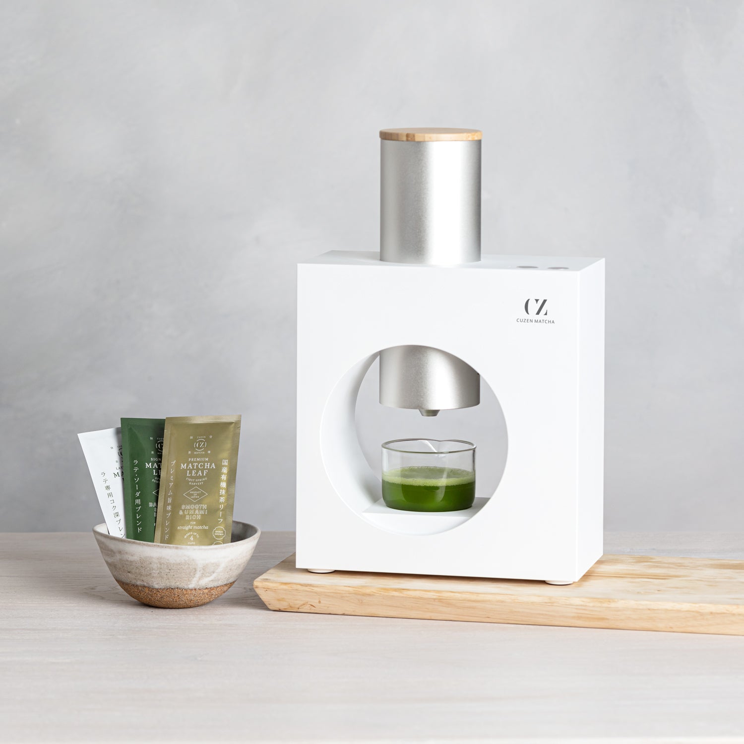 Cuzen Matcha Maker electric matcha grinding machine with matcha shot product photo