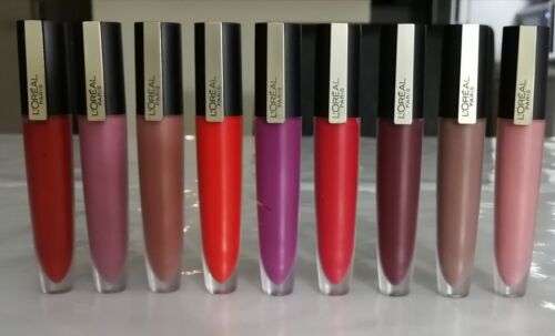 L'Oreal Paris Rouge Signature matte lip stain product photo