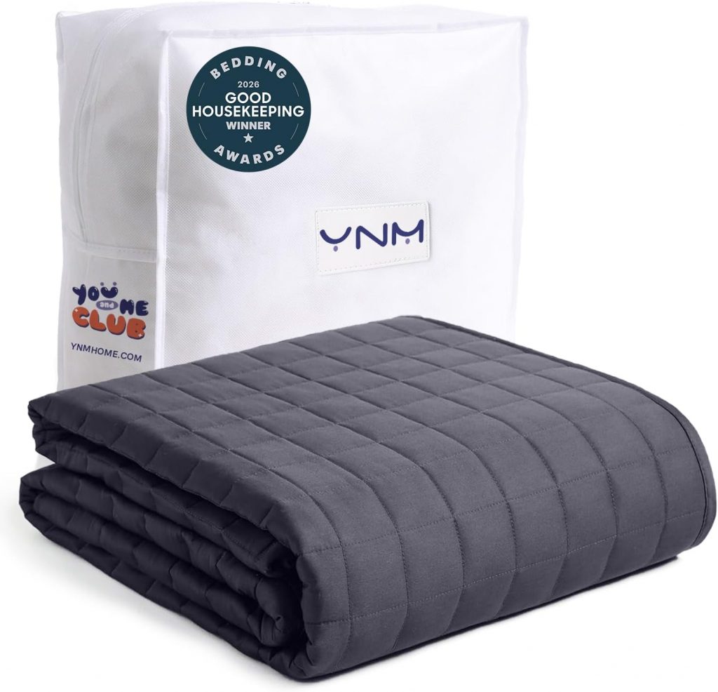 YnM weighted blanket product photo